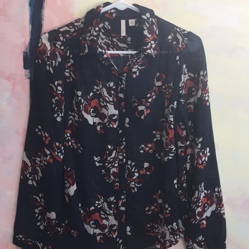 FRENCHI BLOUSE SMALL LIKE NEW